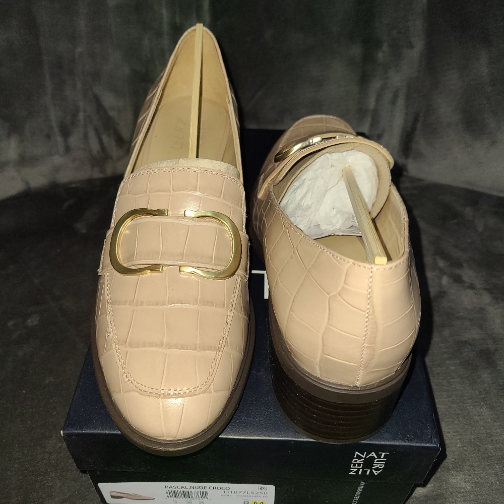 Naturalizer Pump NWT